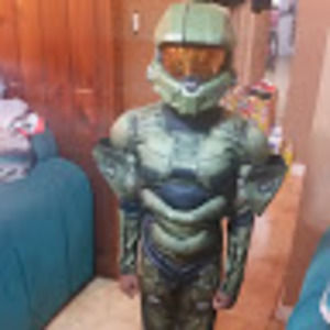 Meet your Posher, Dee